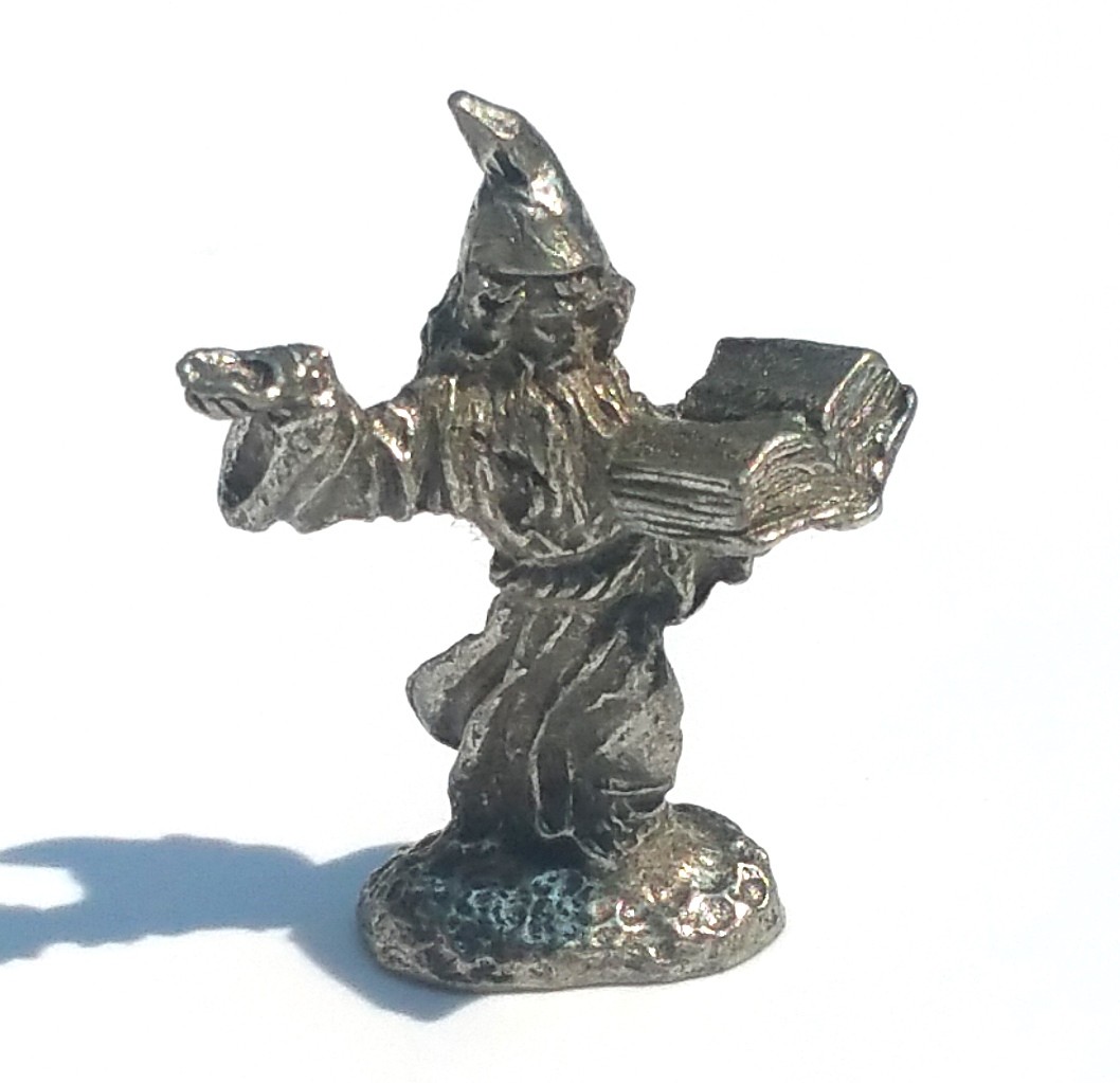 Wizard Conjuring from  Spell Book  Lead Free Pewter FIGURINEs 1 3/8 Inch Tall