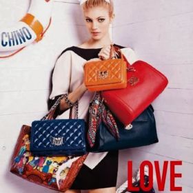 Love Moschino